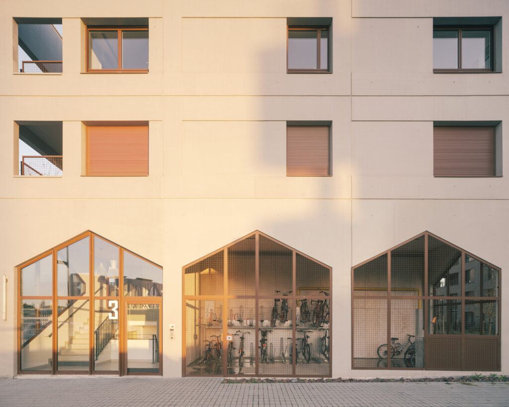 ALTA Architecture - Aviateur - Saint-Jacques-de-la-Lande © Charly Broyez