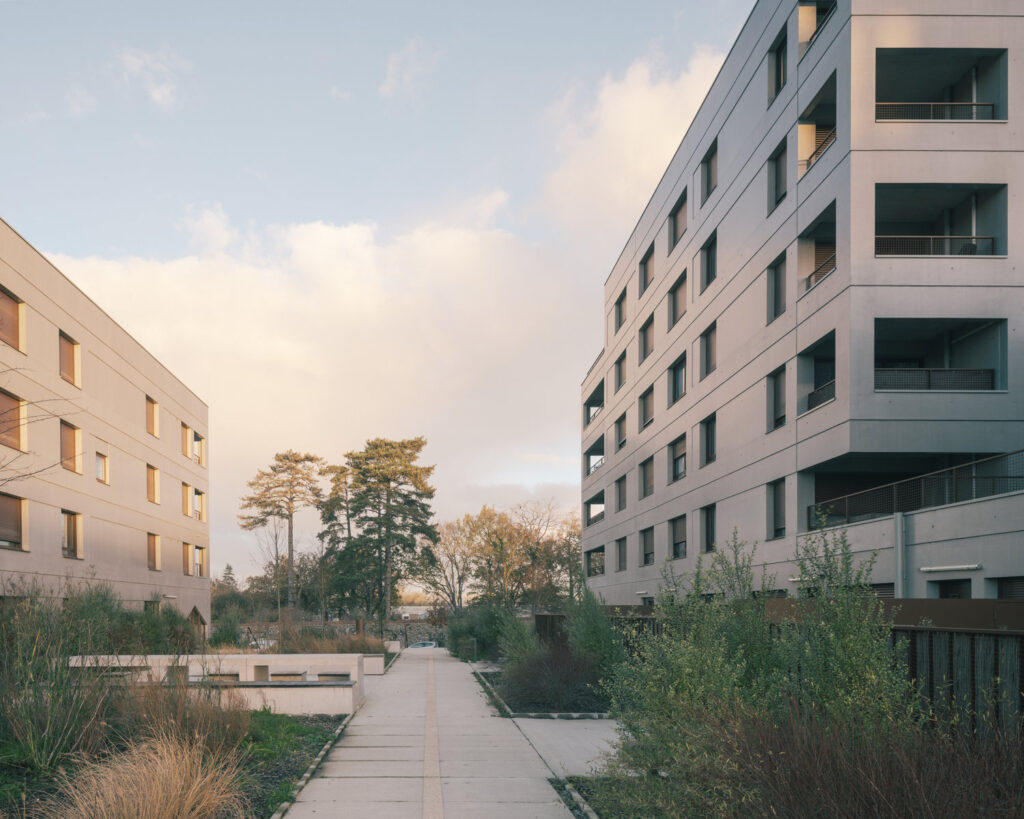 ALTA Architecture - Aviateur - Saint-Jacques-de-la-Lande © Charly Broyez
