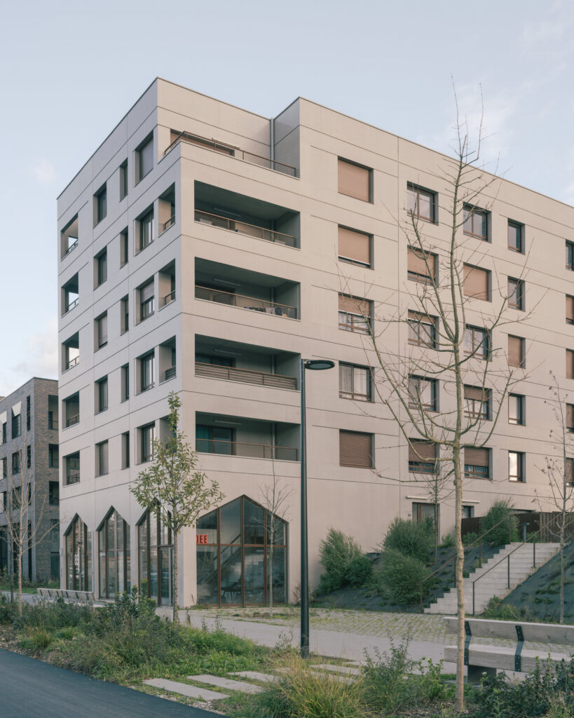 ALTA Architecture - Aviateur - Saint-Jacques-de-la-Lande © Charly Broyez