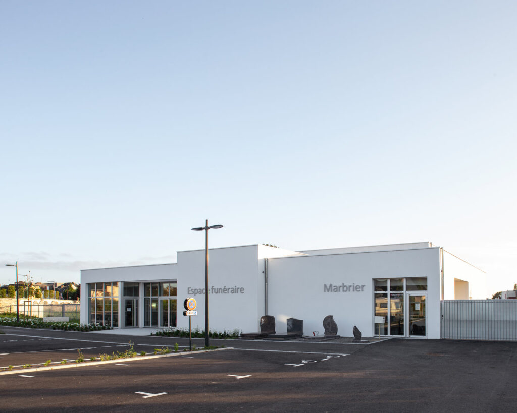 Espace Funeraire / ALTA architectes