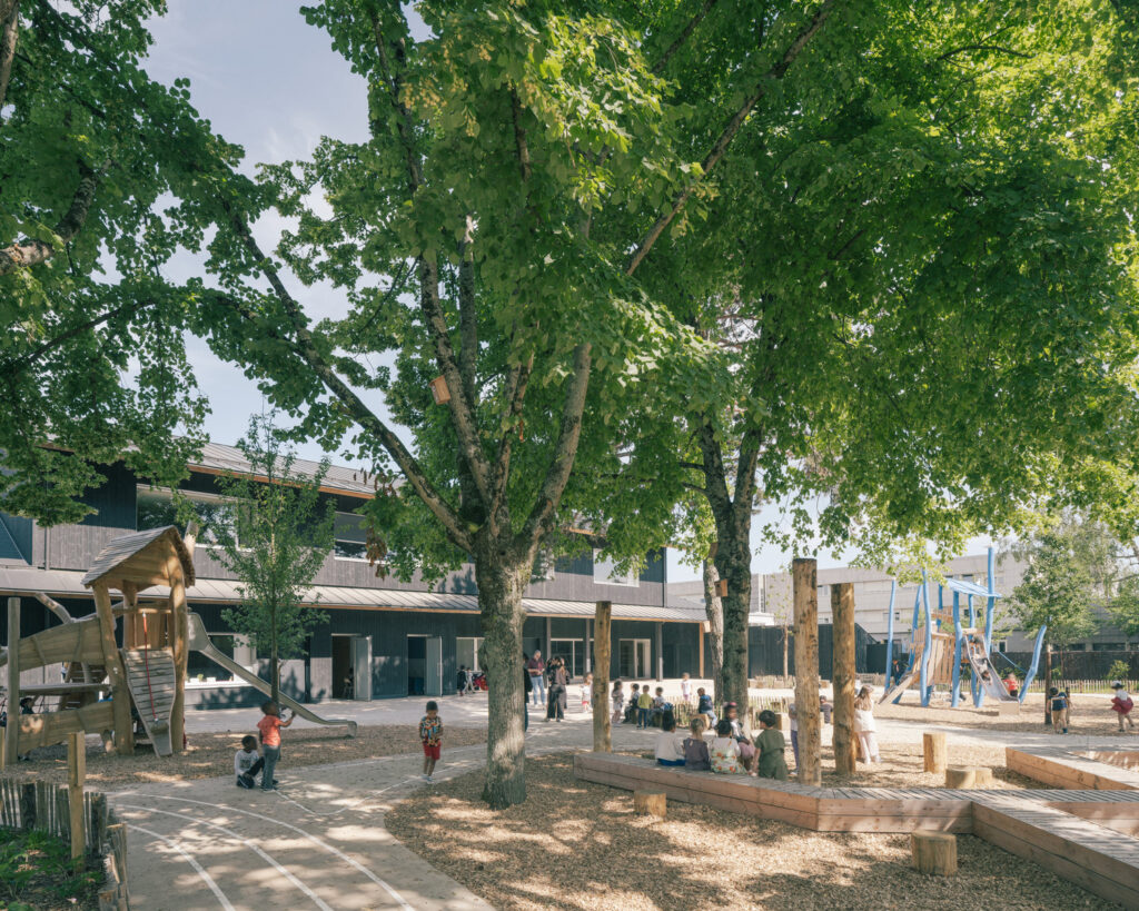 ALTA Architecture - Ecole Jean de la Fontaine - Tours © Charly Broyez