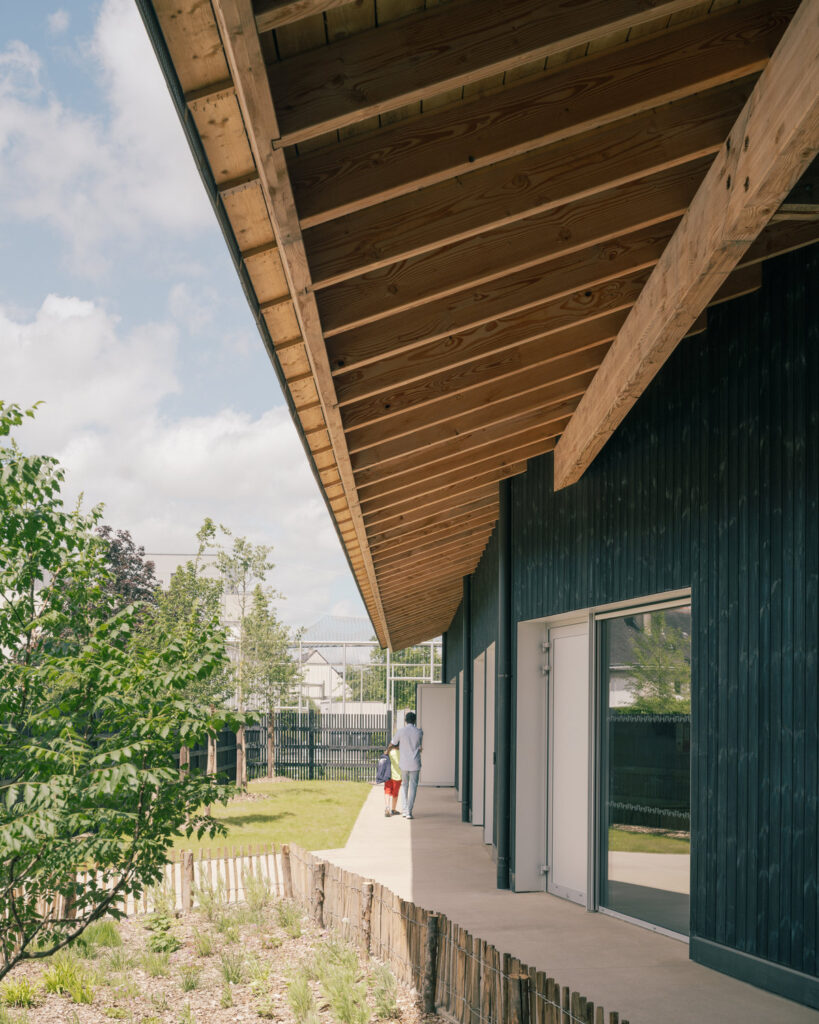 ALTA Architecture - Ecole Jean de la Fontaine - Tours © Charly Broyez