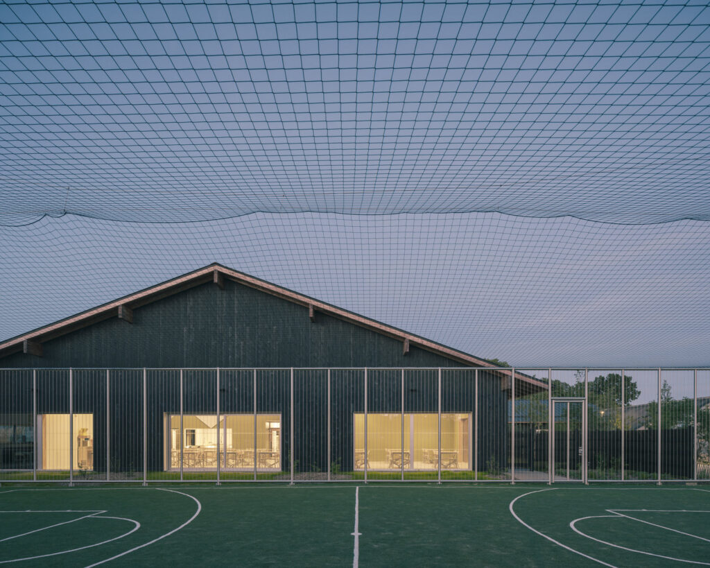 ALTA Architecture - Ecole Jean de la Fontaine - Tours © Charly Broyez