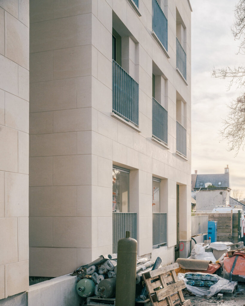 06 - ALTA - Chantier Logements - Olivet © Charly Broyez_HD_web