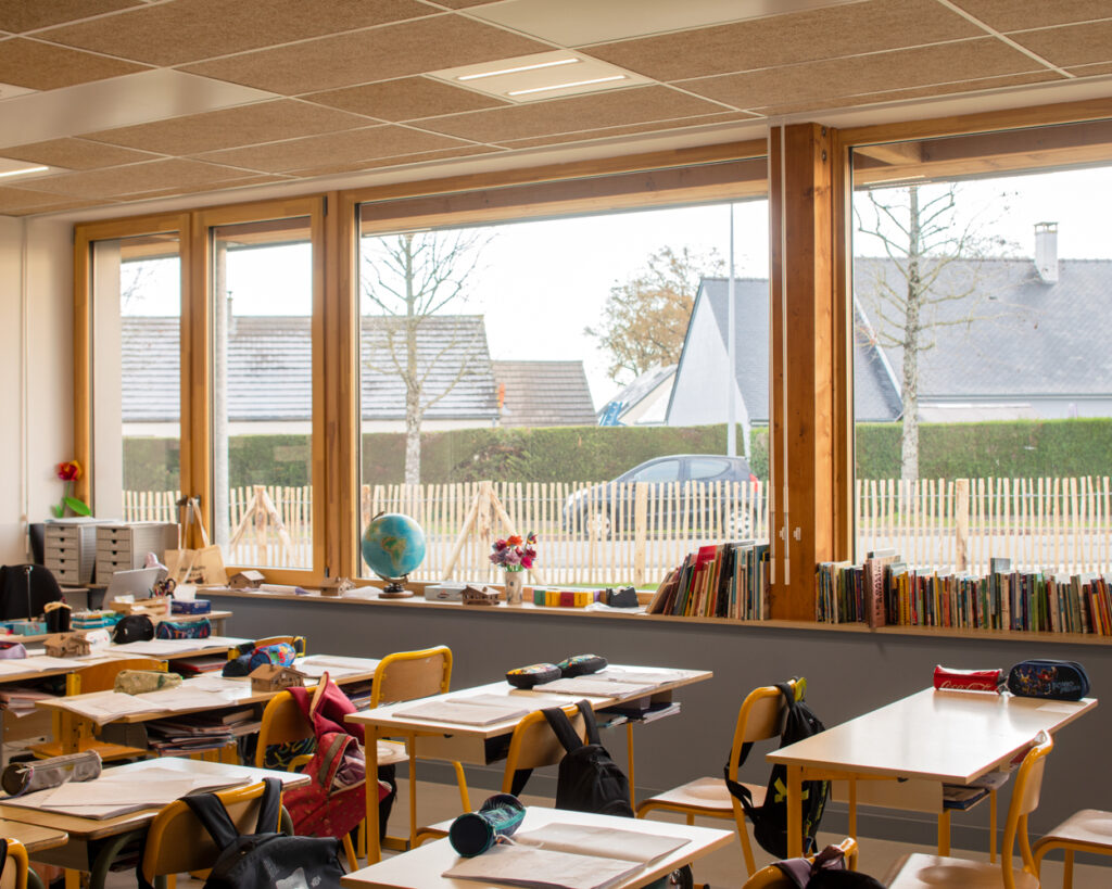 ecole L'HUISSERIE (53)