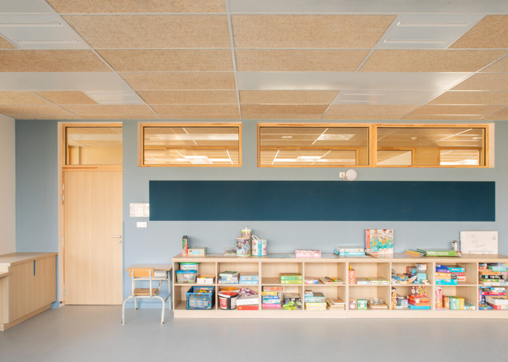 ecole L'HUISSERIE (53)