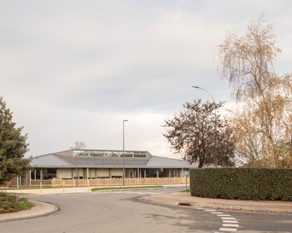 ecole L'HUISSERIE (53)