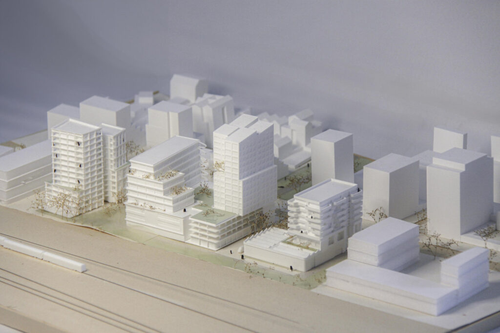 IMG_1045-Modifier_web